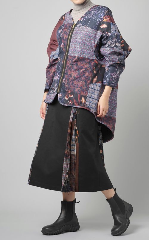 プリーツスリットミディスカート