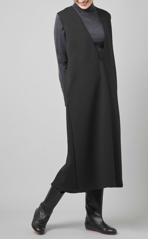 Vネックジャージーワンピース