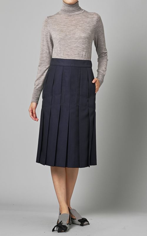 タックプリーツスカート