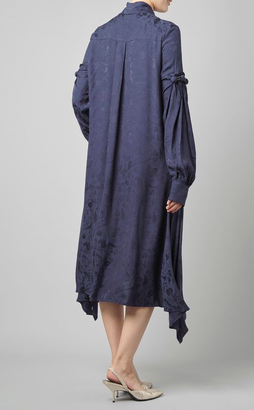 ボウタイワンピース