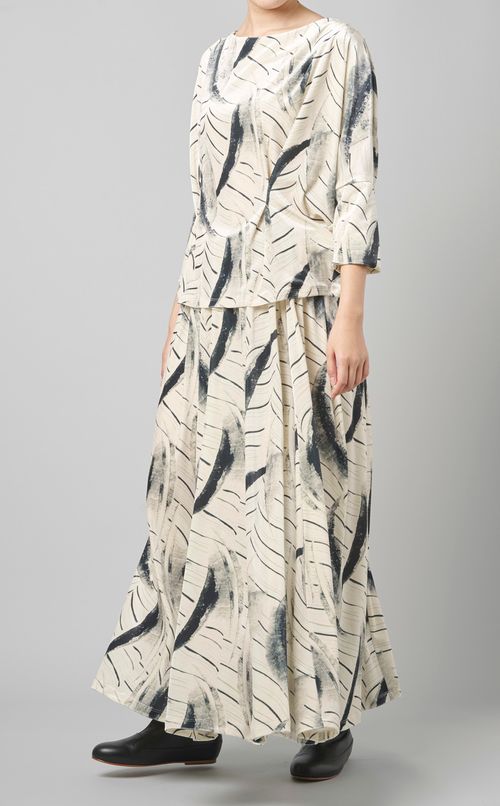 フェザープリントベルベットスカート