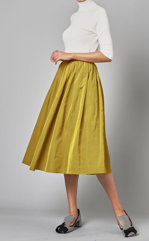 ギャザーフレアスカート