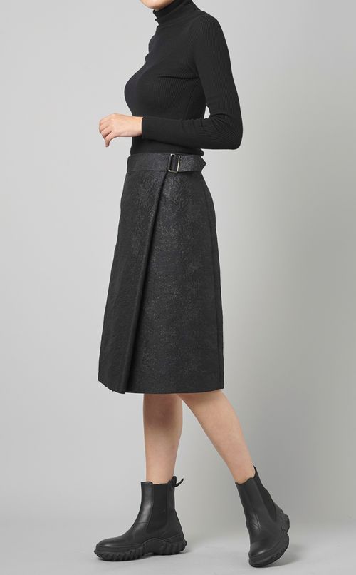 フラワージャカードラップスカート