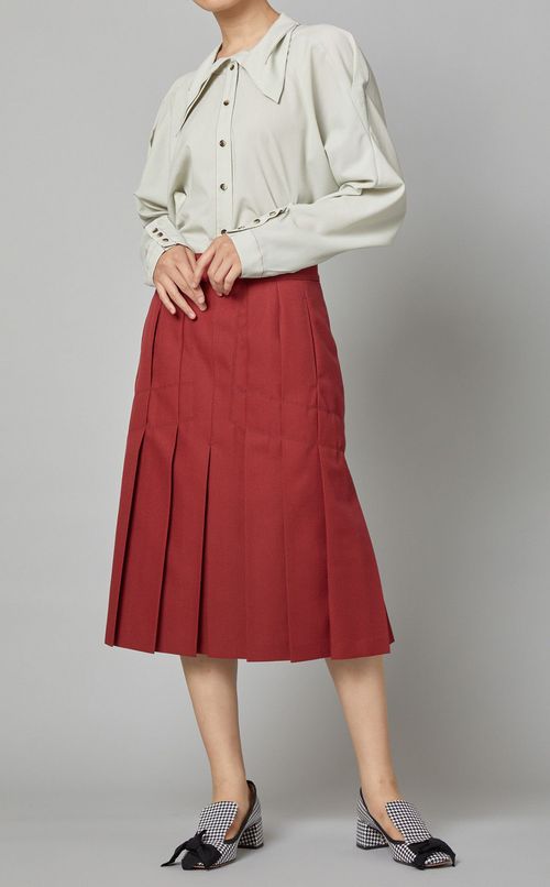 タックプリーツスカート