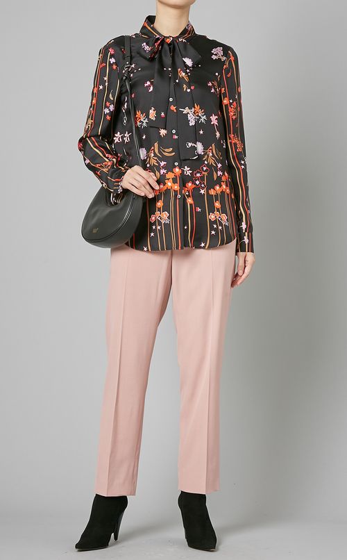 フラワープリントブラウス