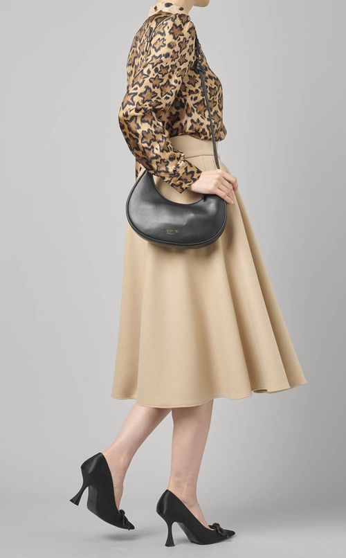 フロントボタンフレアスカート