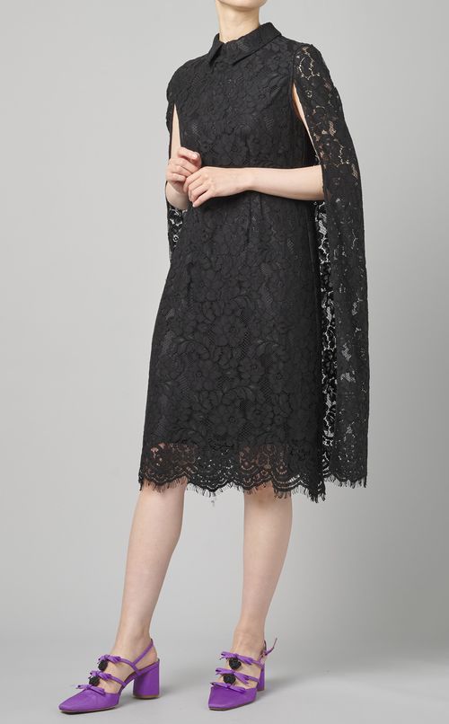 ケープ風レースワンピース