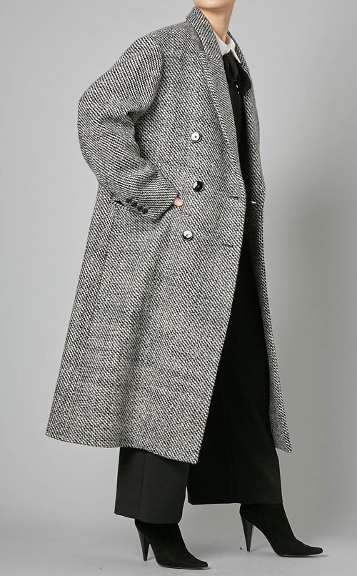 ラッフルボウタイブラウス