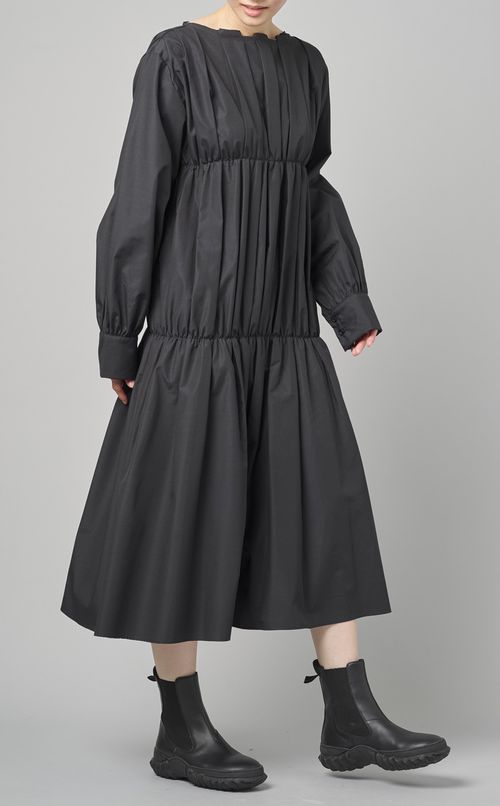 ギャザーティアードワンピース