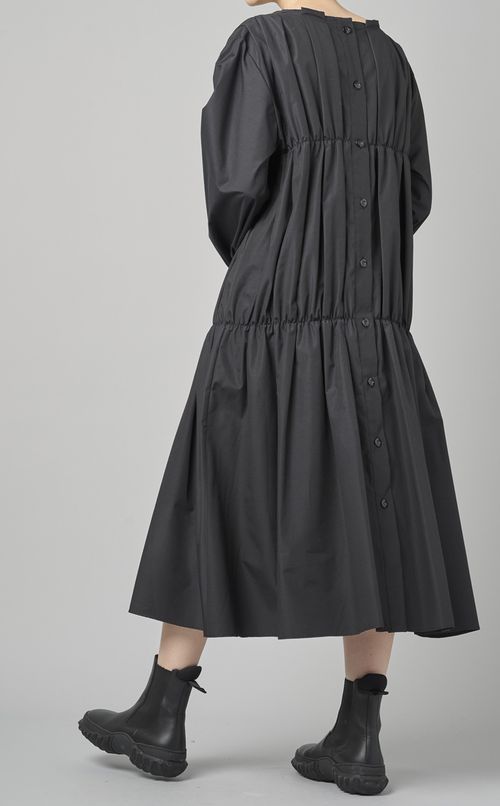 ギャザーティアードワンピース