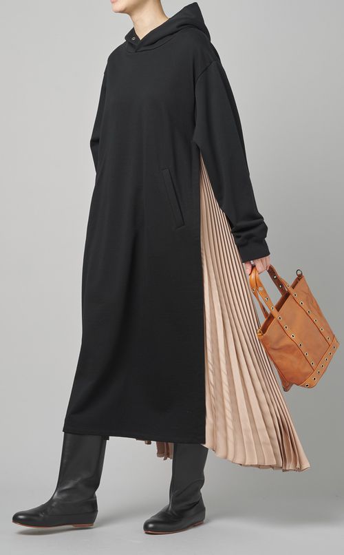 サイドプリーツフードワンピース