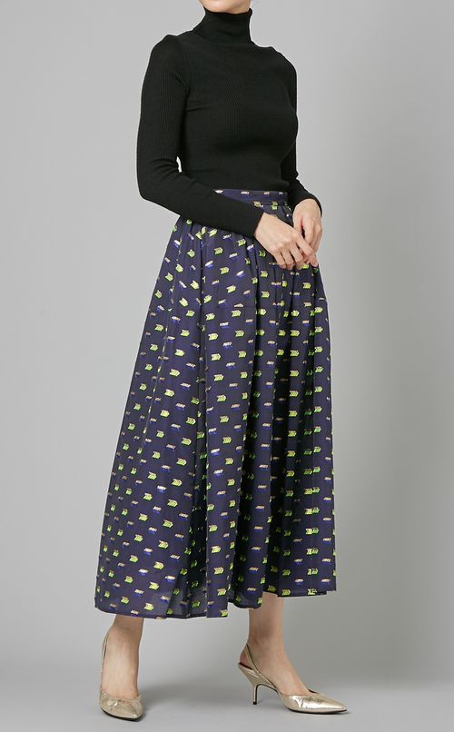 マルチジャガードスカート