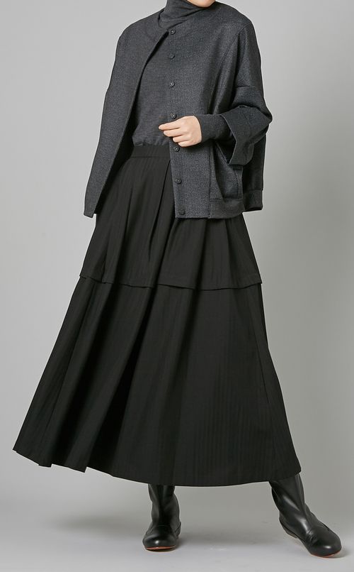 変形ボリュームスカート