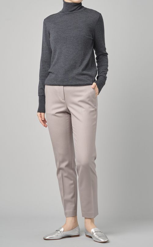 クロップドテーパードパンツ