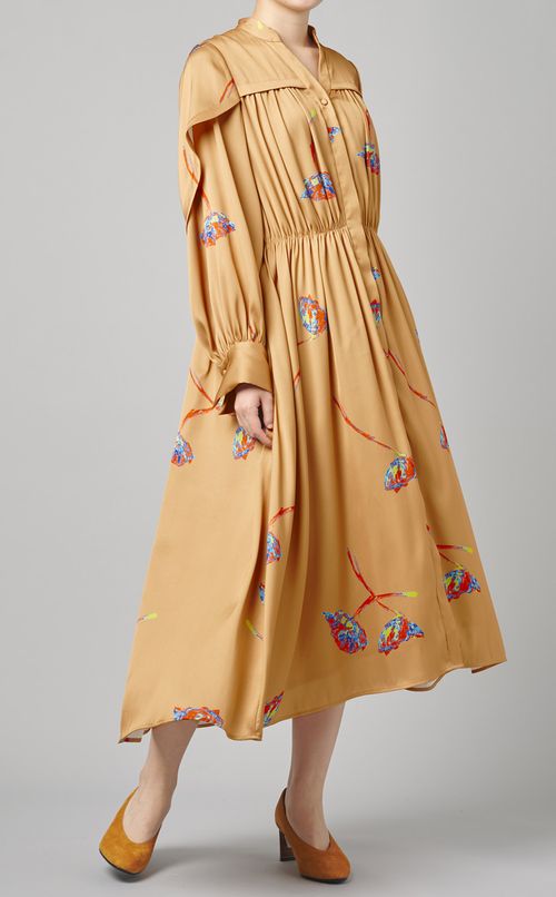 フラワープリントギャザーワンピース