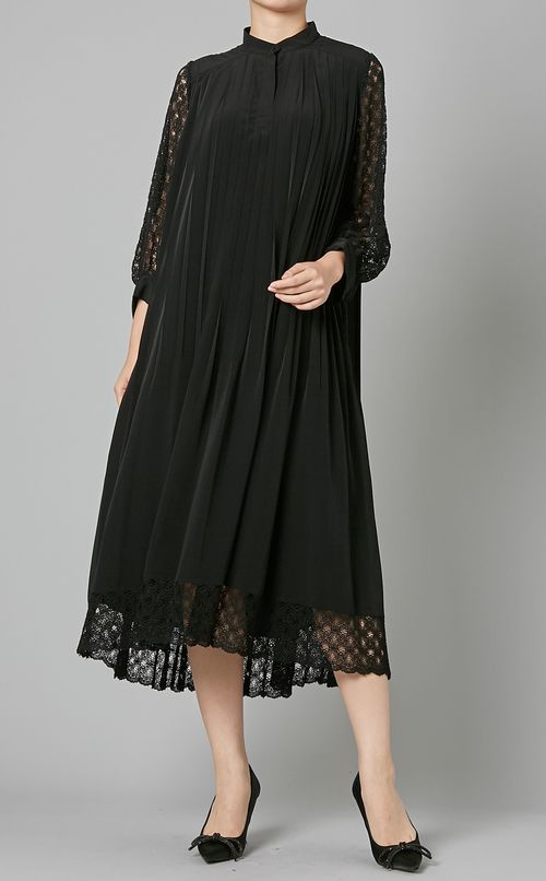 レーススリーブプリーツワンピース