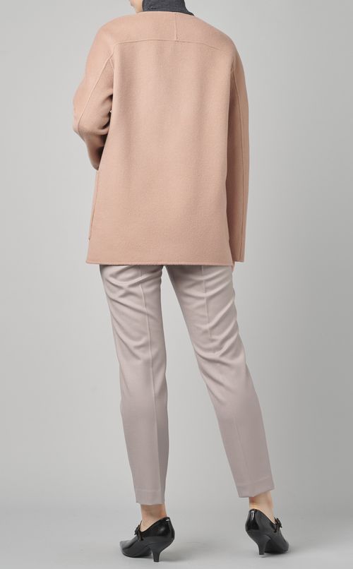 ノーカラーショートウールコート