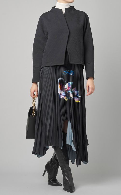 イレギュラーヘムプリーツスカート