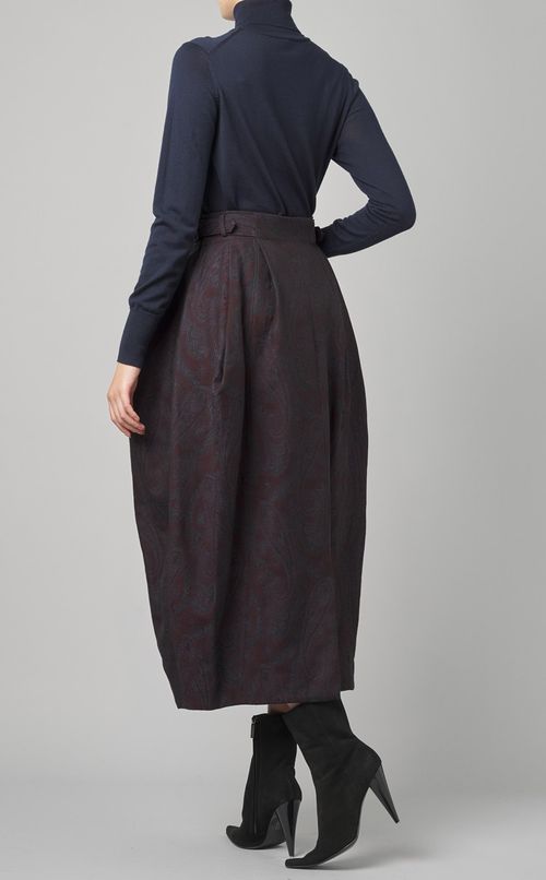 コクーンジャガードスカート