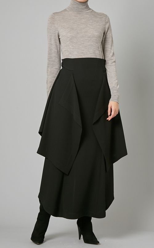 フリルデザインロングスカート