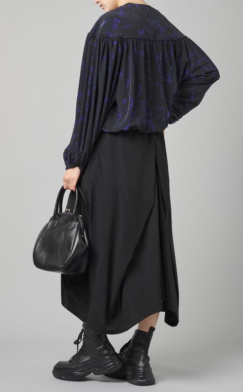 キャットプリントギャザーブラウス