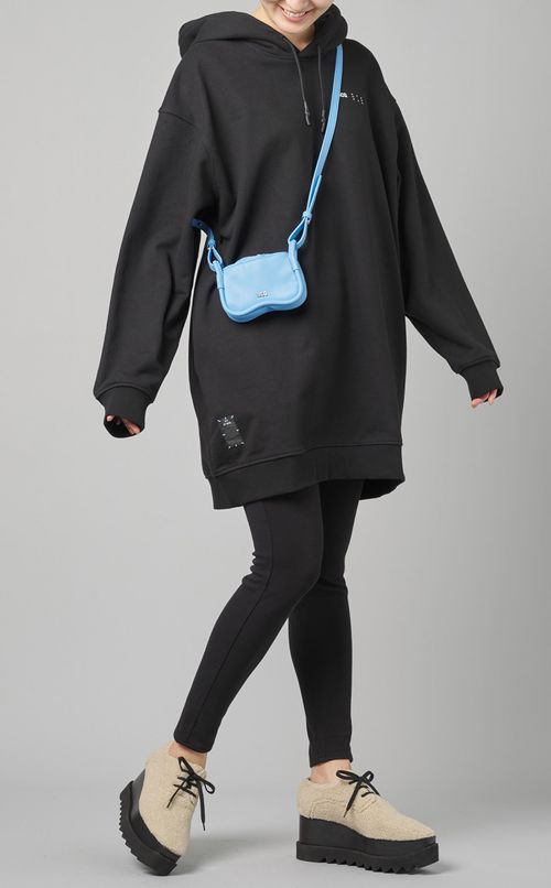 ストラップ付レザーミニバッグ