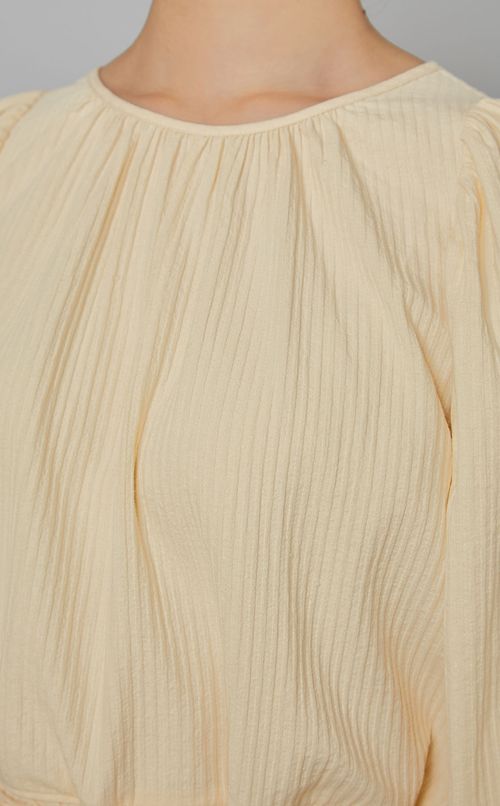 ギャザースリーブティアードマキシドレス