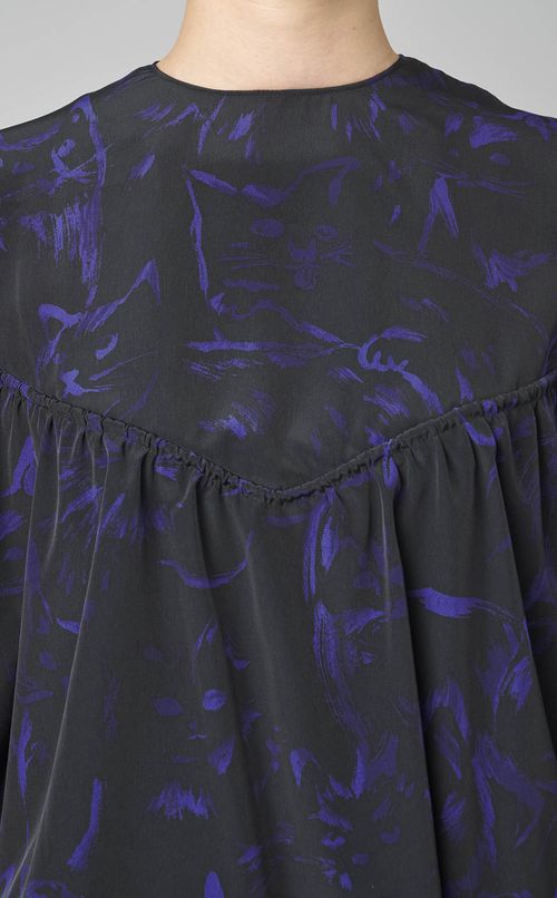 キャットプリントギャザーブラウス