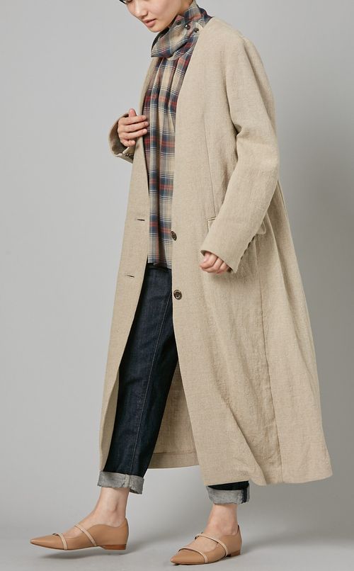 チェック柄ハイネックブラウス