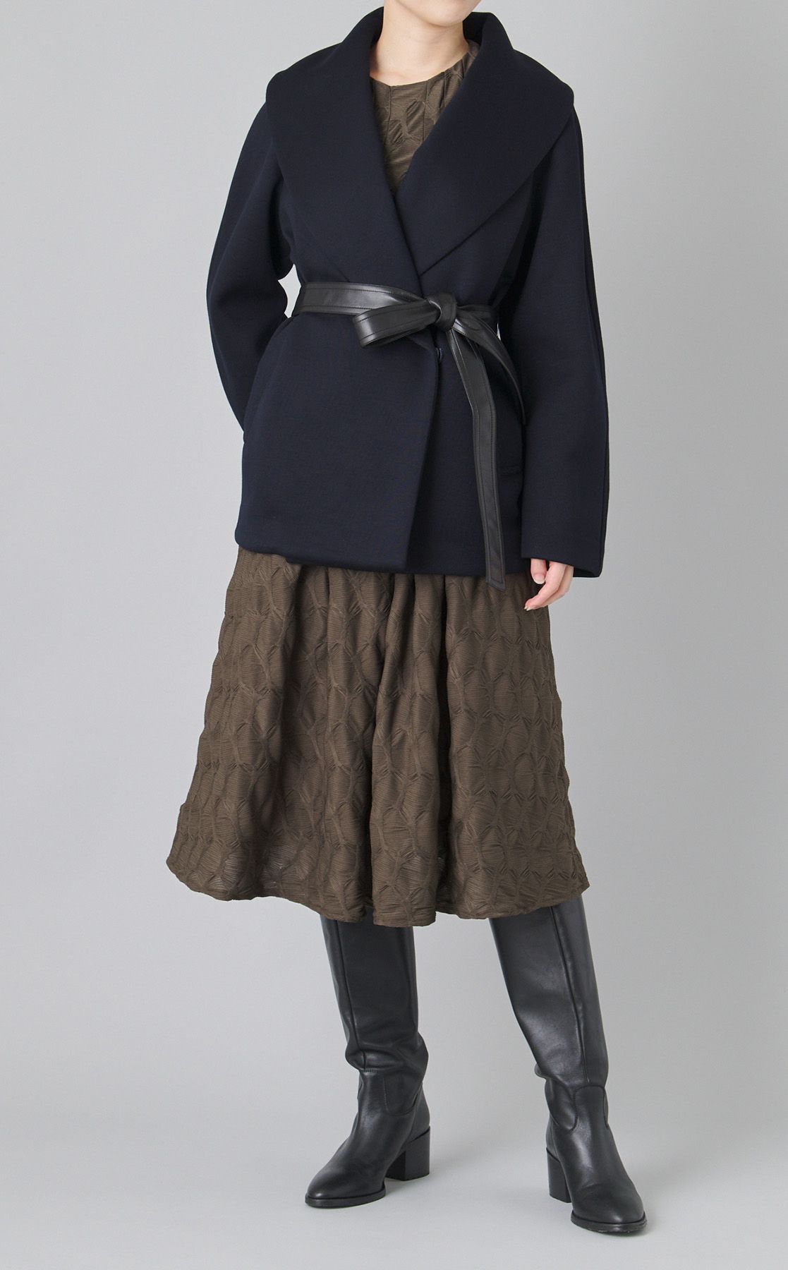 hue DAY TO EVENING(ヒュー・デイ・トゥ・イブニング)のレンタル