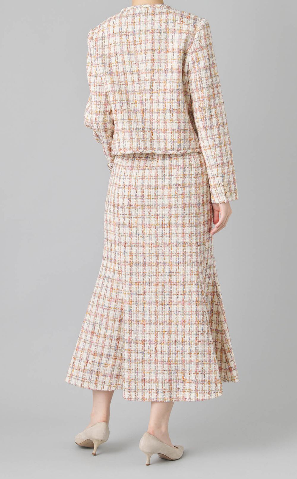 パイピングデザインツイードジャケット