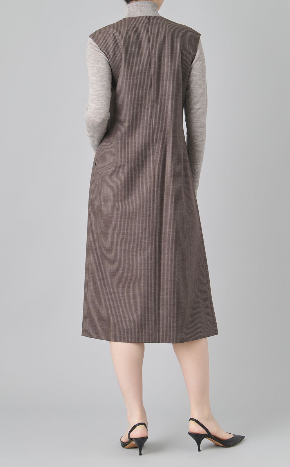 アシンメトリードレープワンピース