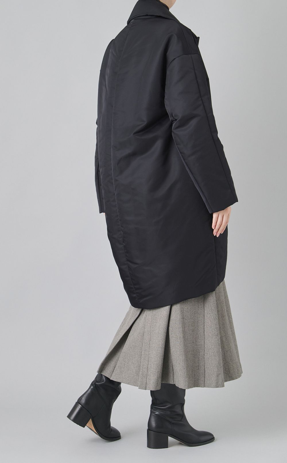 ナイロンパディングコート