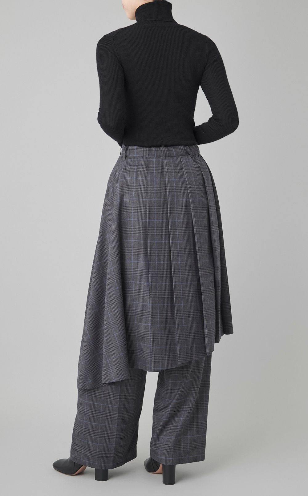 プリーツスカートレイヤードパンツ