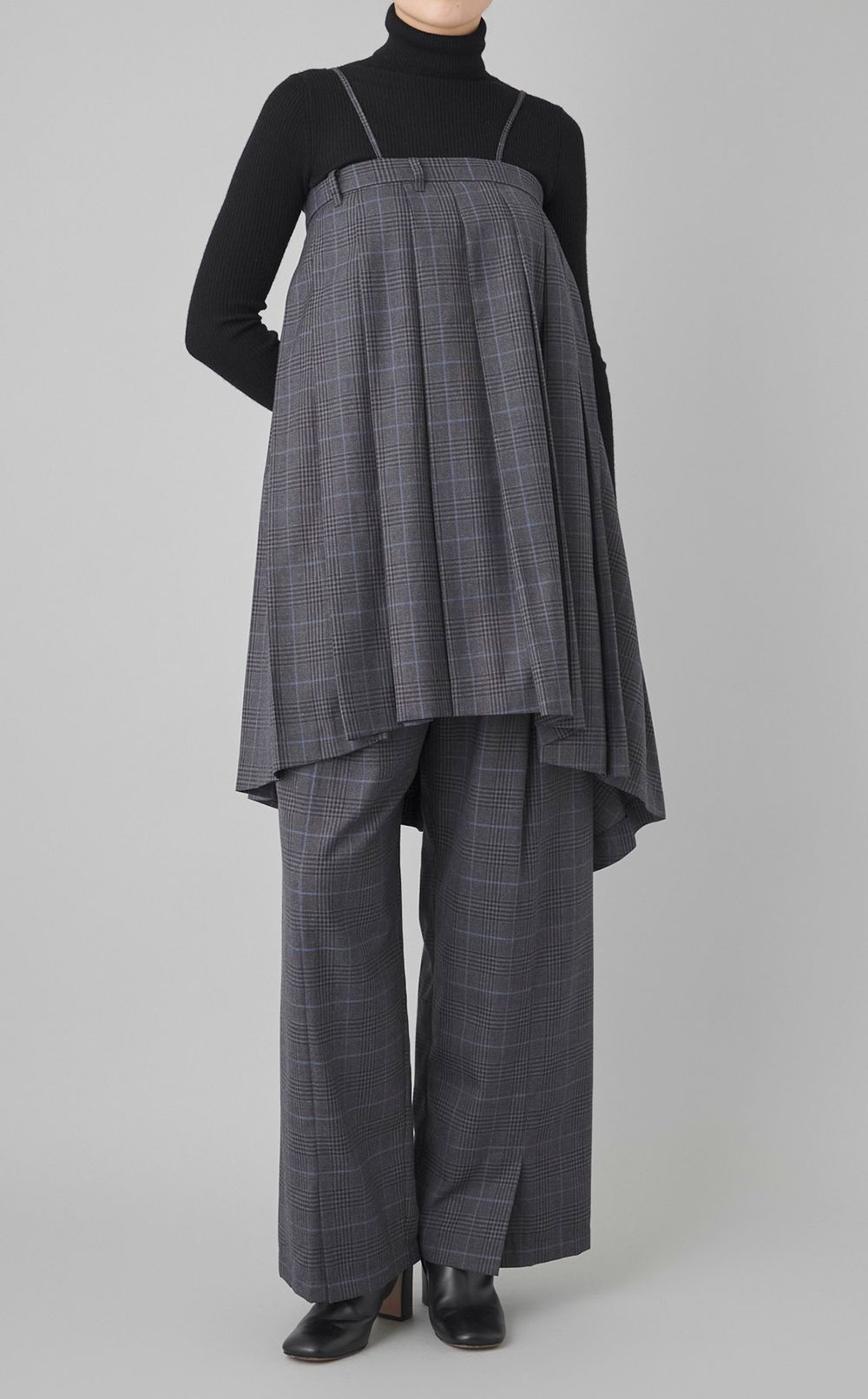 プリーツスカートレイヤードパンツ