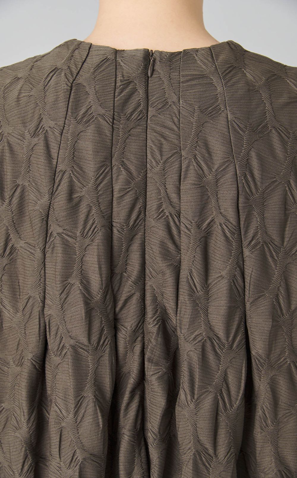 ジャガードバルーンスリーブドレス