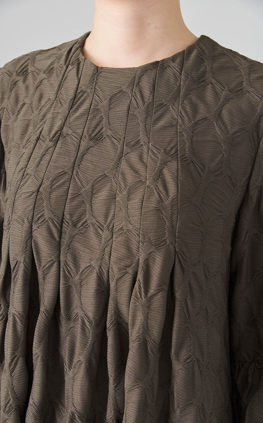 ジャガードバルーンスリーブドレス