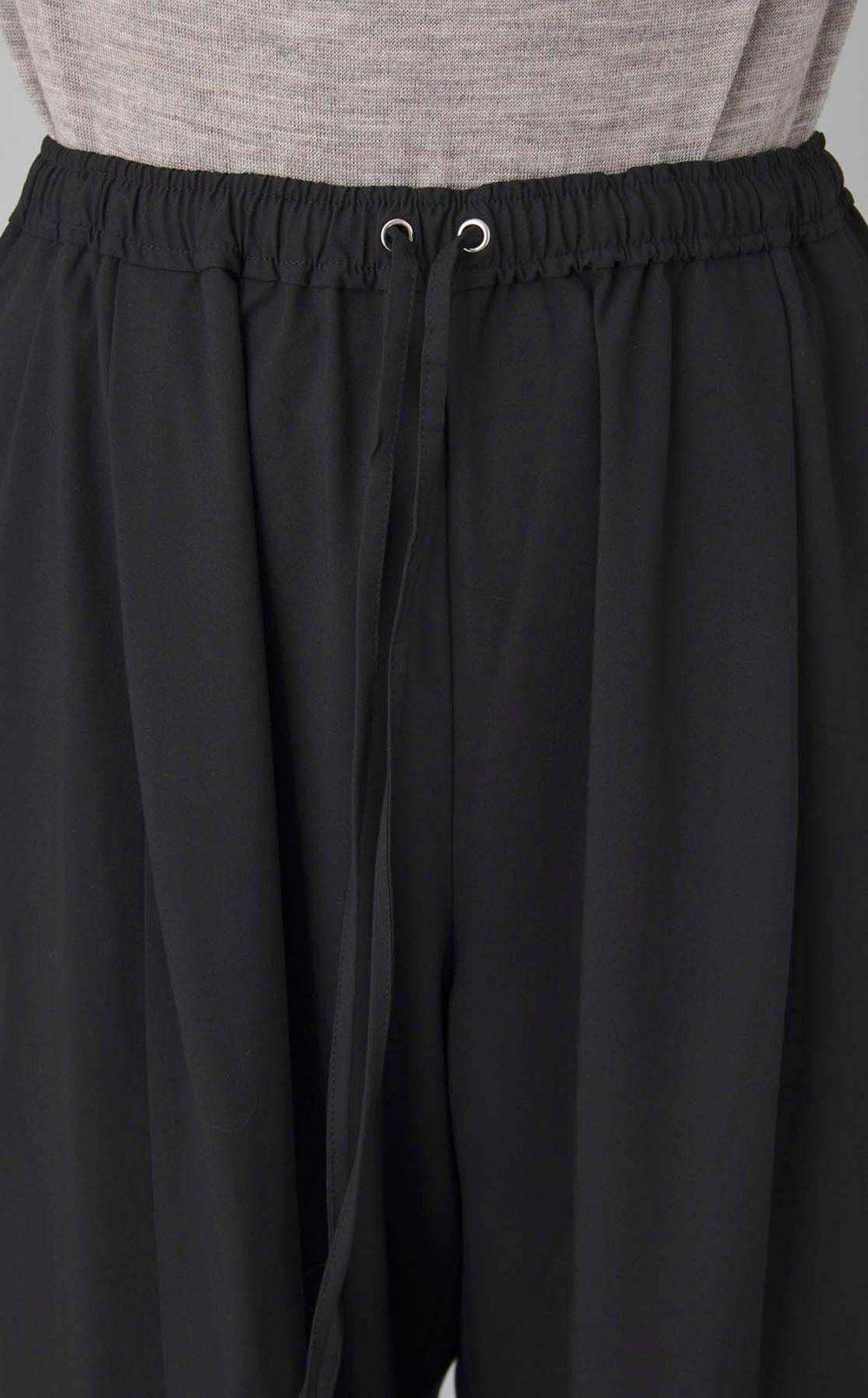 プリーツスカートレイヤードパンツ