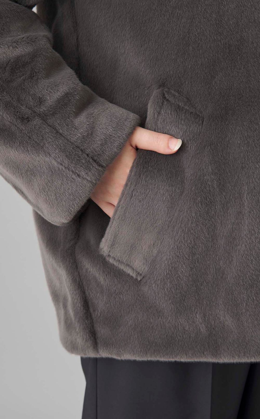 ボアミドルコート