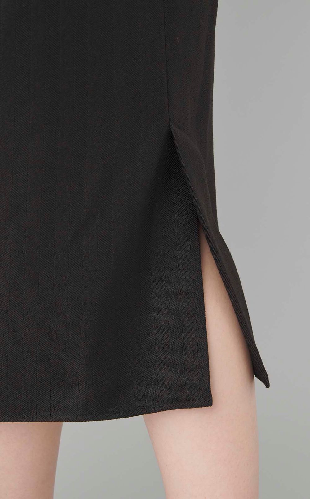 フリルスリーブリボンワンピース