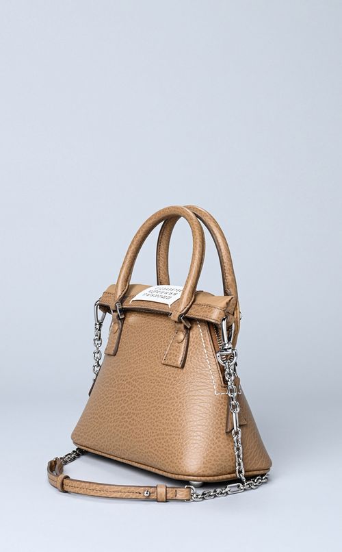 レザーマイクロバッグ