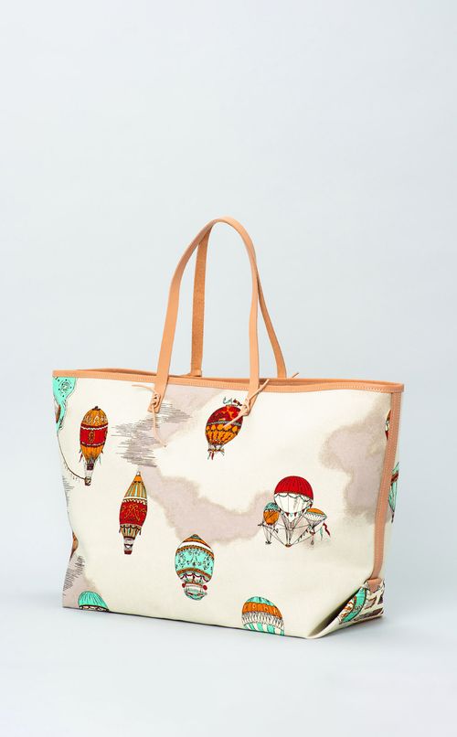 レザーハンドルトートバッグ