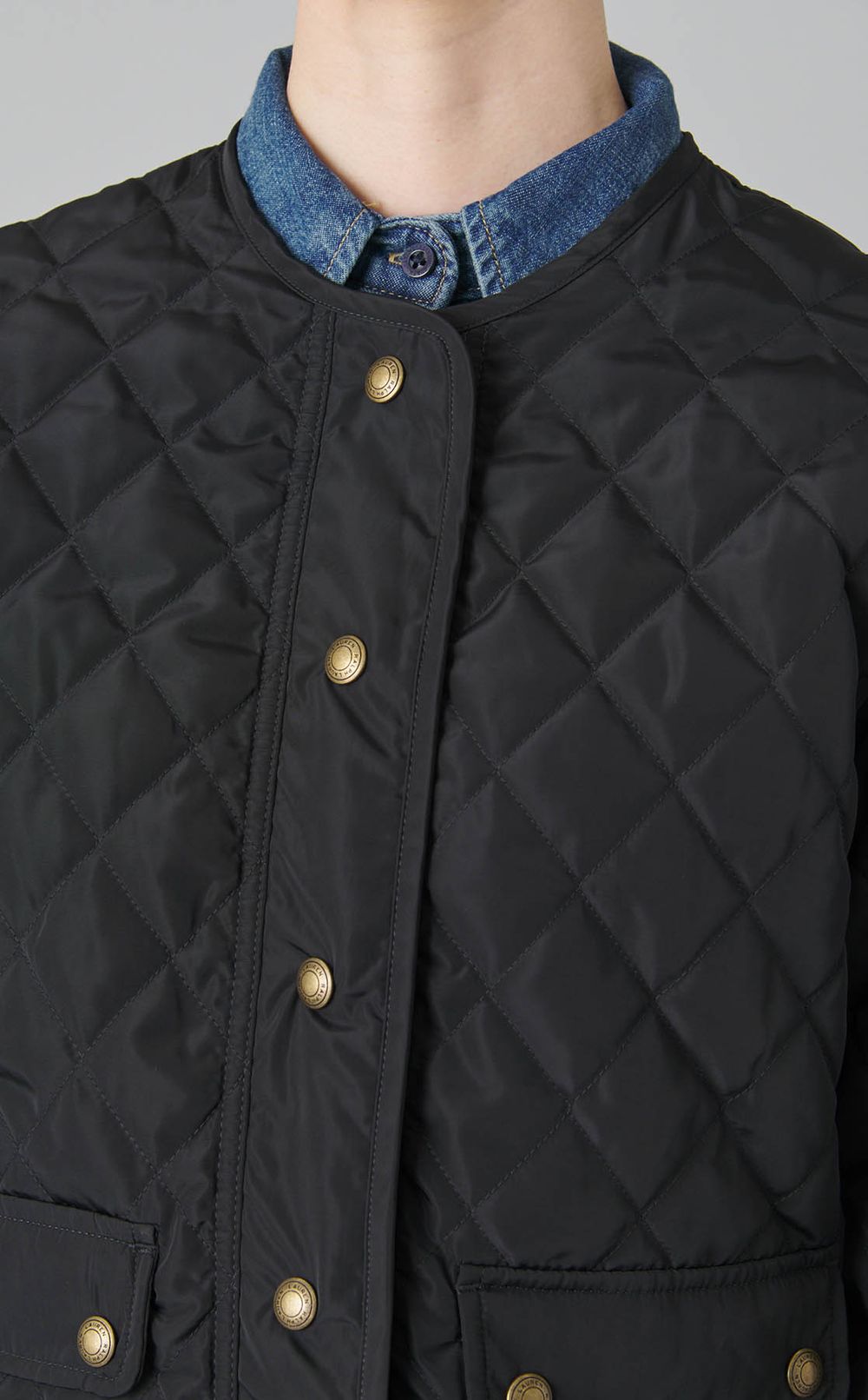 中綿キルティングノーカラーブルゾン