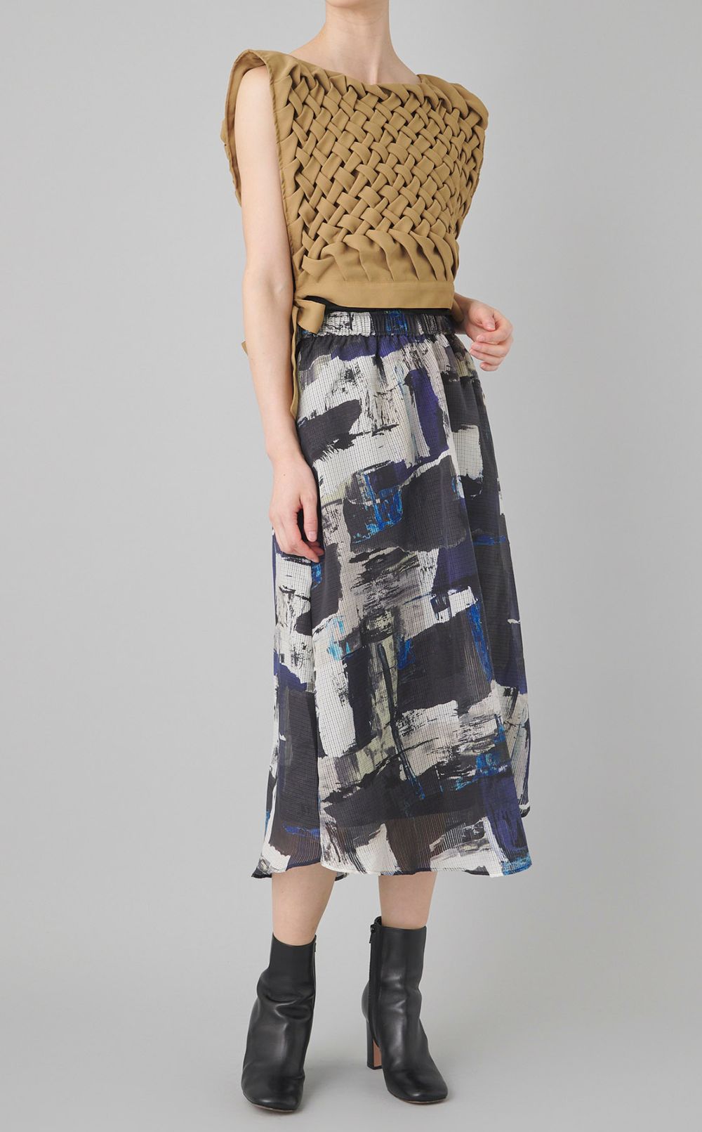 【reADdress】サイドシャーリングスカート