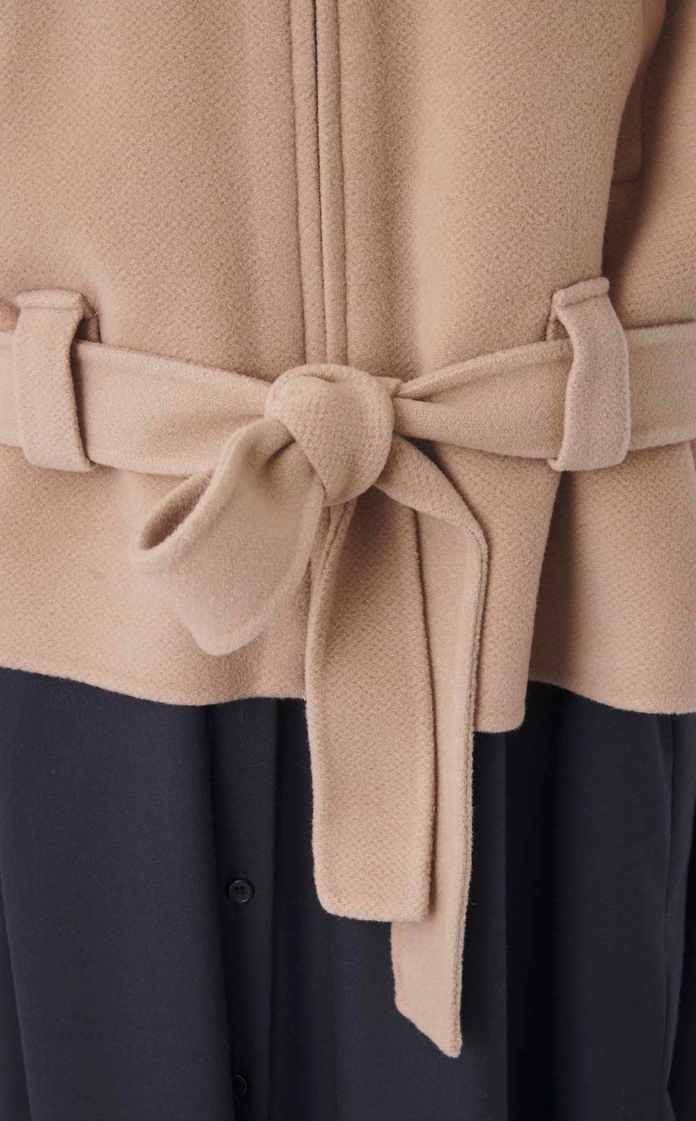 ウエストベルトクロップドコート