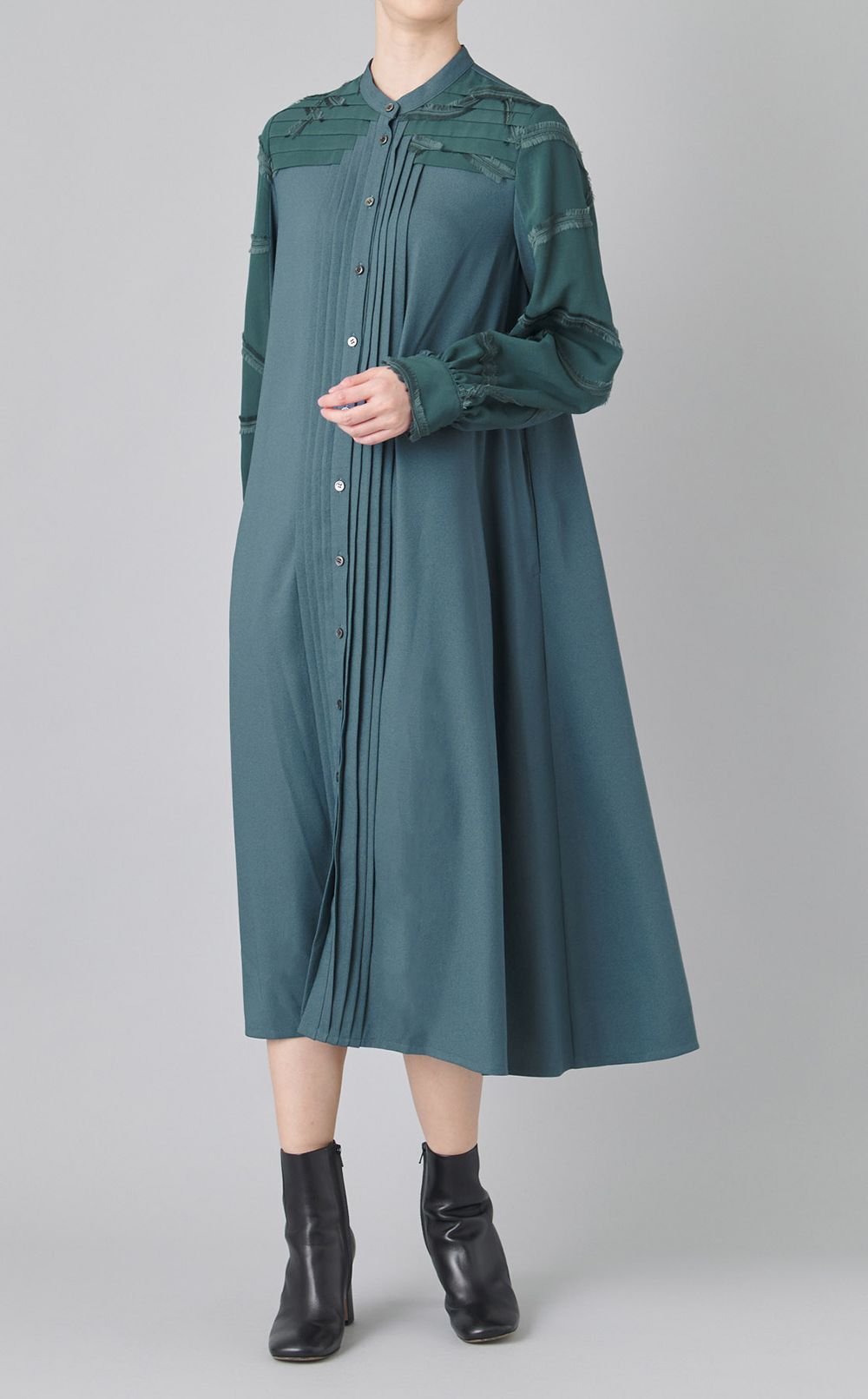 クロスタックシャツワンピース