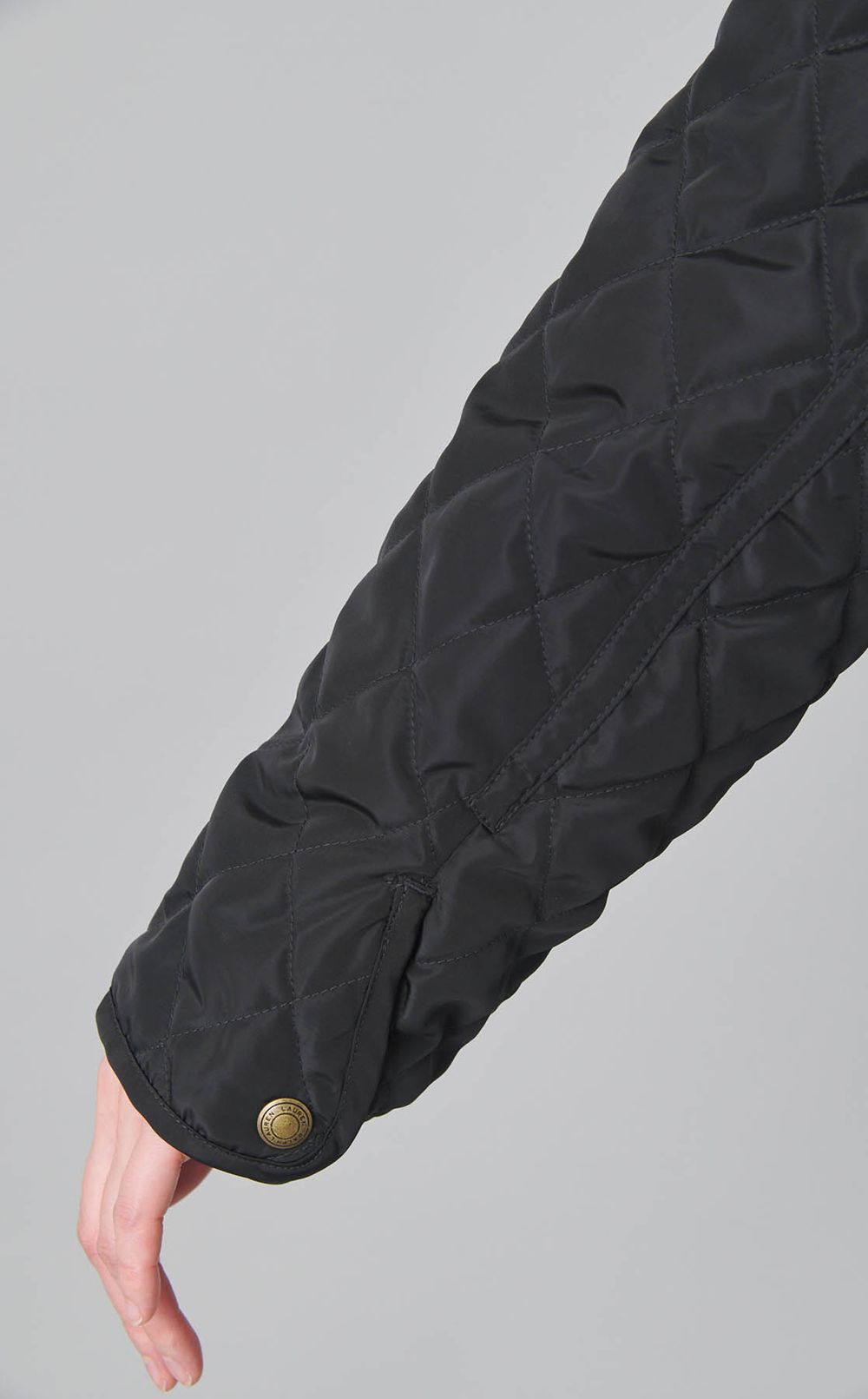 中綿キルティングノーカラーブルゾン