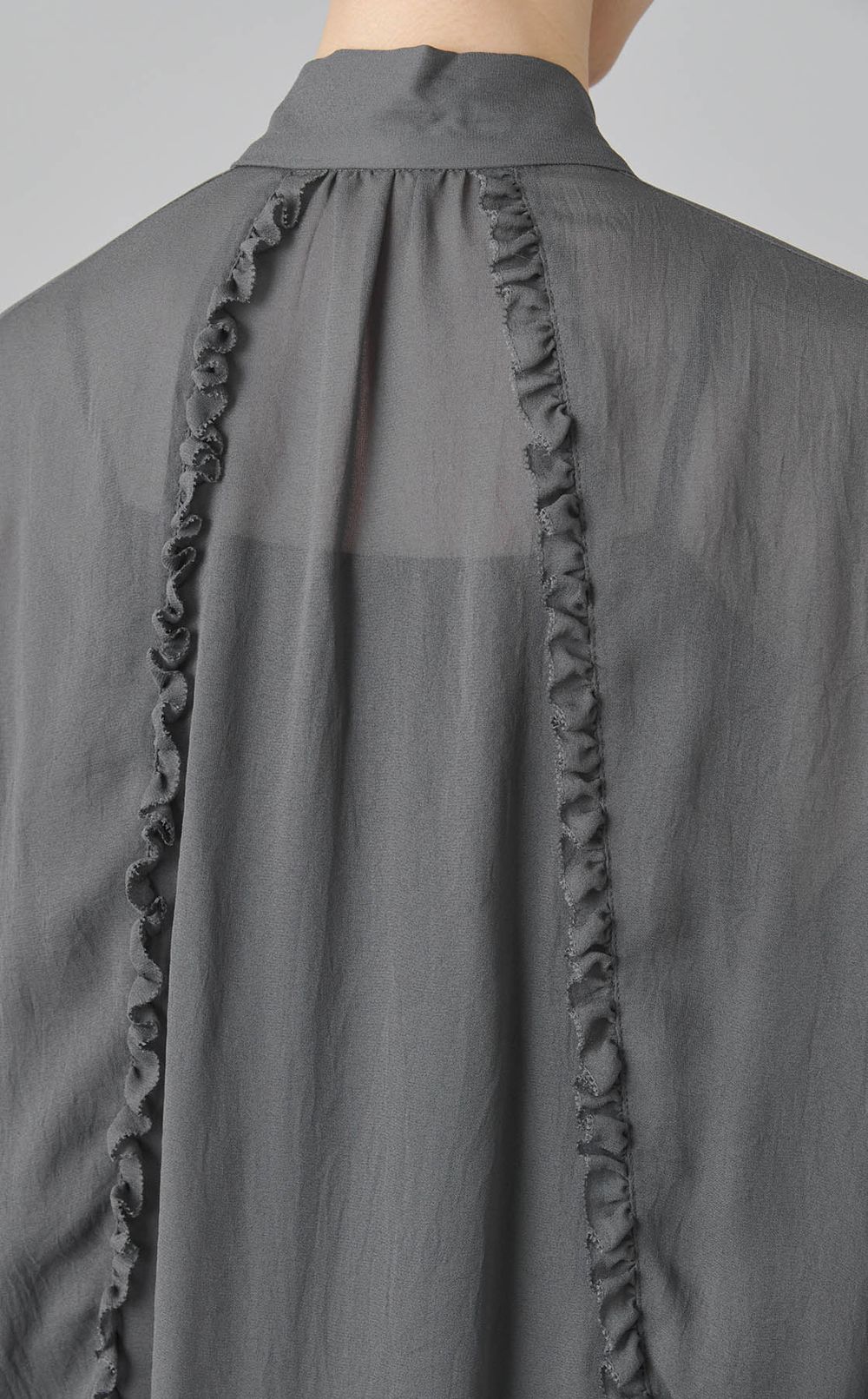 シフォンフリルボウタイブラウス