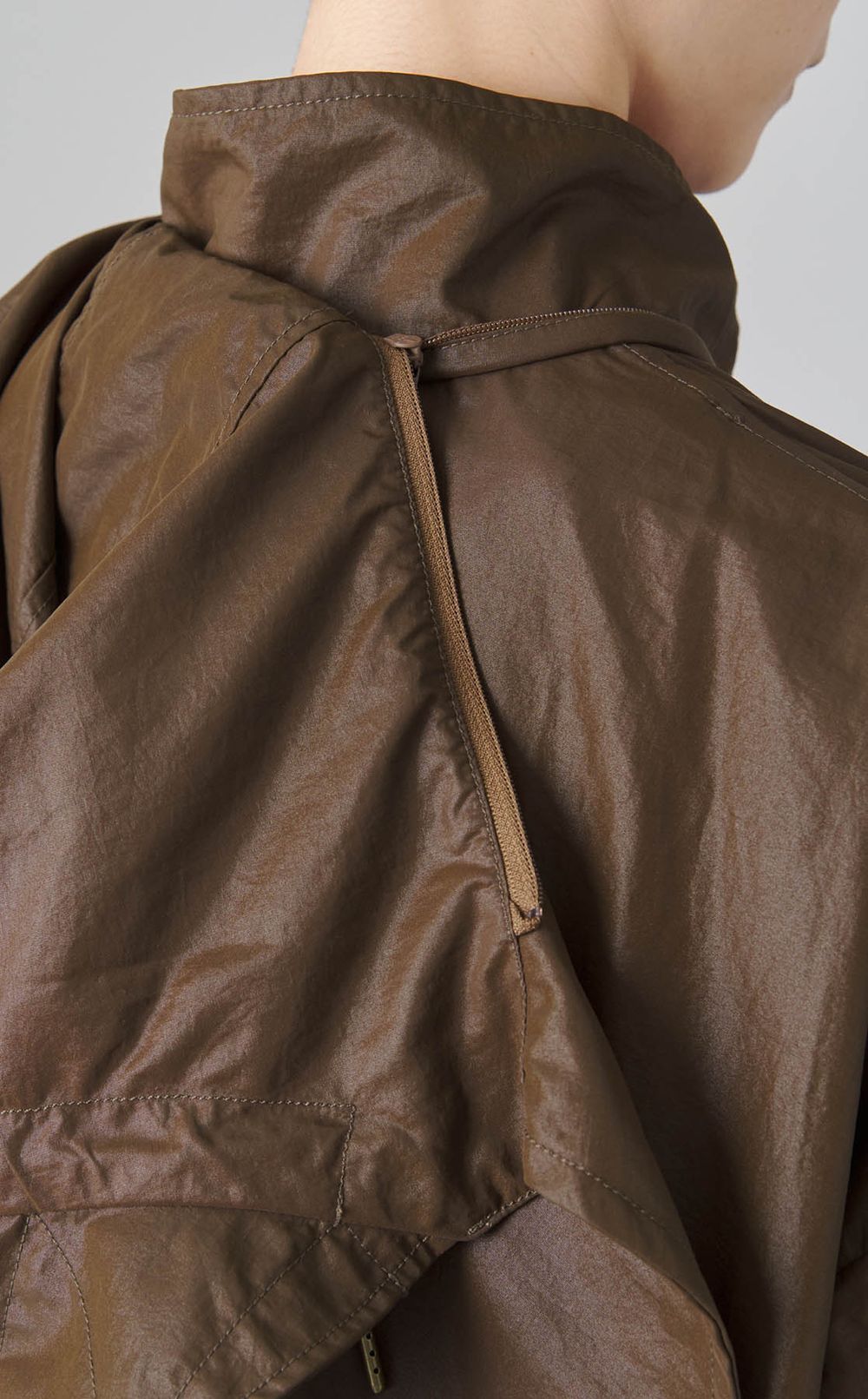 ピンタックナイロンモッズコート