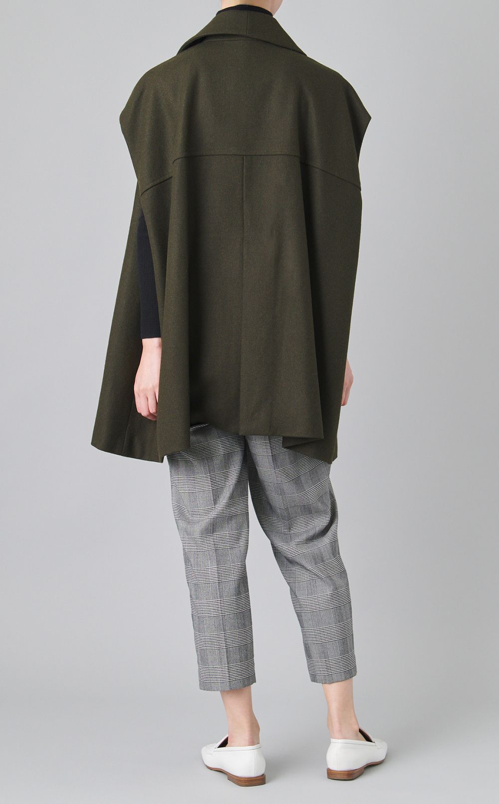 オーバーサイズスリーブレスコート